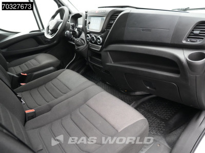 Iveco Daily 35C16 3.0L Laadklep NEW MODEL Dubbellucht 160PK Bakwagen Airco Cruise Euro6 Meubelbak Koffer Airco Cruise control 14