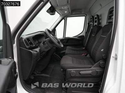Iveco Daily 35C16 3.0L Laadklep NEW MODEL Dubbellucht 160PK Bakwagen Airco Cruise Euro6 Meubelbak Koffer Airco Cruise control 15