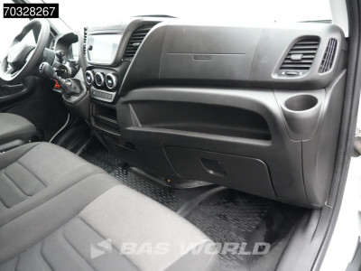 Iveco Daily 35C16 3.0L Laadklep NEW MODEL Dubbellucht 160PK Bakwagen Airco Cruise Euro6 Meubelbak Koffer Airco Cruise control 15
