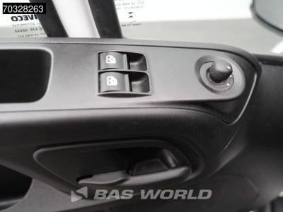 Iveco Daily 35C16 3.0L Laadklep NEW MODEL Dubbellucht 160PK Bakwagen Airco Cruise Euro6 Meubelbak Koffer Airco Cruise control 18