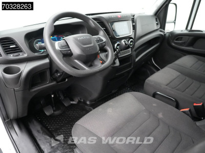 Iveco Daily 35C16 3.0L Laadklep NEW MODEL Dubbellucht 160PK Bakwagen Airco Cruise Euro6 Meubelbak Koffer Airco Cruise control 3