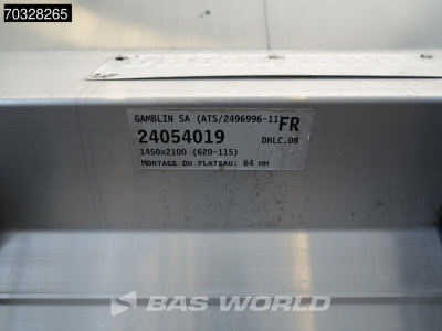 Iveco Daily 35C16 3.0L Laadklep NEW MODEL Dubbellucht 160PK Bakwagen Airco Cruise Euro6 Meubelbak Koffer Ladebordwand LBW Airco Cruise control 16