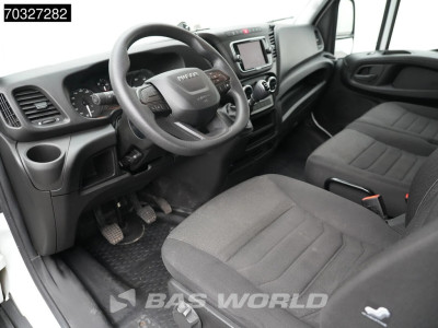 Iveco Daily 35C16 3.0L Laadklep Zijdeur Dubbellucht Bakwagen Airco Cruise DHollandia Euro6 Meubelbak Koffer Airco Cruise control 3