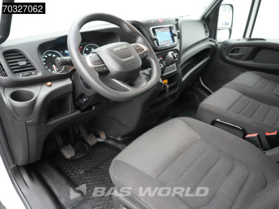 Iveco Daily 35C16 3.0L Laadklep Zijdeur Dubbellucht Bakwagen Airco Cruise Euro6 Meubelbak Koffer Airco Cruise control 3