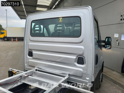 Iveco Daily 35C16 Chassis Cabine 410WB Dubbellucht 160PK Airco Cruise Euro6 Fahrgestell Cruise control foto 6
