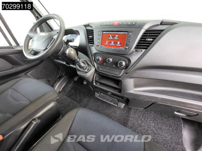 Iveco Daily 35C16 Dubbellucht L2H1 Laag Dak 3,5t Trekhaak 160PK Airco Cruise Camera Werkplaatsinrichting APK 08-2026 Euro6 L2 Airco Trekhaak Cruise control foto 11