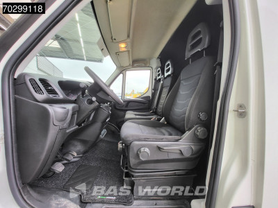 Iveco Daily 35C16 Dubbellucht L2H1 Laag Dak 3,5t Trekhaak 160PK Airco Cruise Camera Werkplaatsinrichting APK 08-2026 Euro6 L2 Airco Trekhaak Cruise control foto 12