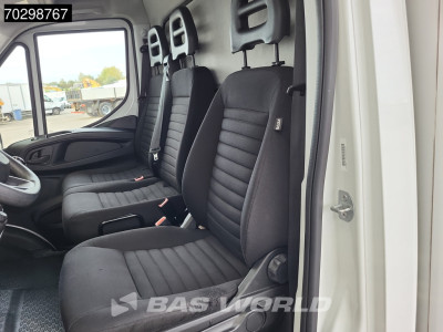 Iveco Daily 35C16 Laadklep Dubbellucht Bakwagen 160PK Airco 3,5t Trekgewicht Euro6 Meubelbak Koffer Airco foto 11