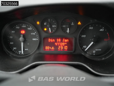 Iveco Daily 35C16 Laadklep Dubbellucht Bakwagen Airco Cruise Euro6 Meubelbak Koffer Airco Cruise control 18