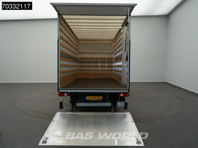 Iveco Daily 35C18 3.0L 1000KG Laadklep Automaat Zijdeur Dubbellucht NL Bakwagen Airco Cruise Camera CarPlay Lat om Lat DHollandia Euro6 Meubelbak Koffer Mobelkoffer LBW Airco Cruise control 7