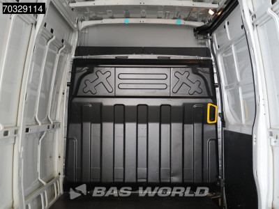 Iveco Daily 35C18 3.0L Automaat Dubbellucht L2H2 3,5t Trekhaak 180PK Airco Cruise Euro6 L2 Airco Trekhaak Cruise control 10