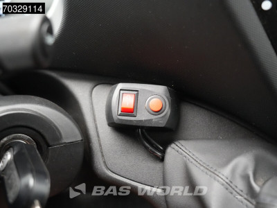 Iveco Daily 35C18 3.0L Automaat Dubbellucht L2H2 3,5t Trekhaak 180PK Airco Cruise Euro6 L2 Airco Trekhaak Cruise control 18