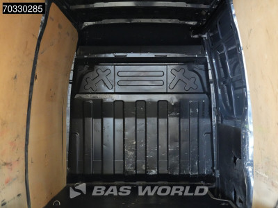 Iveco Daily 35C18 3.0L Automaat Dubbellucht L2H2 3,5t Trekhaak Airco Cruise APK 01-2027 Euro6 L2 Airco Trekhaak Cruise control 8