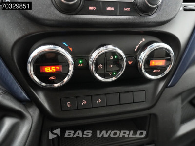 Iveco Daily 35C18 3.0L Automaat Dubbellucht L2H2 3,5t Trekhaak Airco Cruise Camera Imperiaal Werkplaatsinrichting Euro6 L2 Airco Trekhaak Cruise control 17