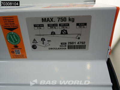 Iveco Daily 35C18 3.0L Automaat Laadklep Dubbellucht Bakwagen Airco Cruise Camera CarPlay Stoelverwarming Euro6 Meubelbak Koffer Mobelkoffer Ladebordwand LBW Tail Lift Airco foto 12