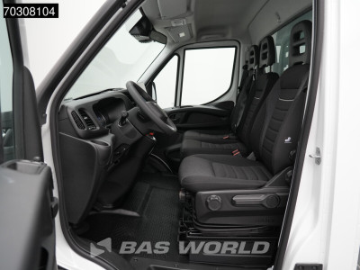 Iveco Daily 35C18 3.0L Automaat Laadklep Dubbellucht Bakwagen Airco Cruise Camera CarPlay Stoelverwarming Euro6 Meubelbak Koffer Mobelkoffer Ladebordwand LBW Tail Lift Airco foto 15