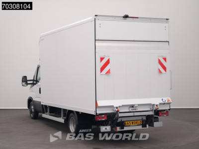 Iveco Daily 35C18 3.0L Automaat Laadklep Dubbellucht Bakwagen Airco Cruise Camera CarPlay Stoelverwarming Euro6 Meubelbak Koffer Mobelkoffer Ladebordwand LBW Tail Lift Airco foto 6