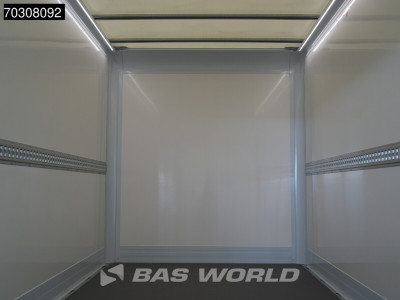 Iveco Daily 35C18 3.0L Automaat Laadklep Dubbellucht Bakwagen Airco Cruise Camera CarPlay Stoelverwarming Euro6 Meubelbak Koffer Mobelkoffer Ladebordwand LBW Tail Lift Airco foto 9