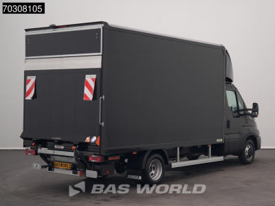Iveco Daily 35C18 3.0L Automaat Laadklep Dubbellucht Zijdeur 180PK Bakwagen ACC Airco Camera CarPlay Euro6 Meubelbak Koffer Airco 2