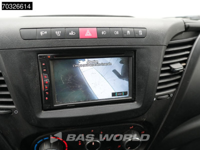Iveco Daily 35C18 3.0L Kipper met Kist Dubbellucht 3,5t Trekhaak Navi Airco Cruise Camera Euro6 Tipper Benne Kieper Airco Trekhaak Cruise control 16