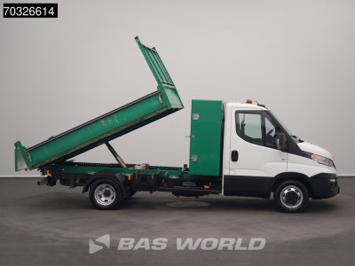 Iveco Daily 35C18 3.0L Kipper met Kist Dubbellucht 3,5t Trekhaak Navi Airco Cruise Camera Euro6 Tipper Benne Kieper Airco Trekhaak Cruise control 7