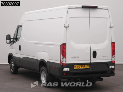 Iveco Daily 35C18 3.0L L2H2 Very nice car! Airco Cruise Trekhaak 3.5t 3520L L2 Airco Trekhaak Cruise control foto 6