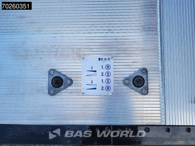 Iveco Daily 35C21 3.0L 210PK Automaat Schuifzeilen Laadklep ACC LED CarPlay Euro6 Schuifzeil Zeilen Koffer Meubelbak Bakwagen 22m3 Airco foto 8