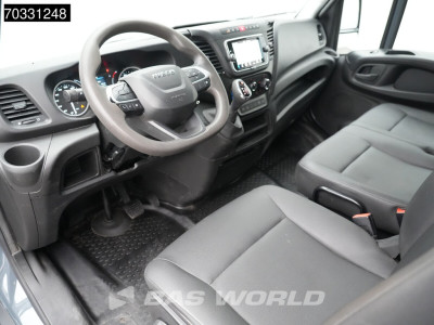 Iveco Daily 35C21 3.0L Automaat 210PK Dubbellucht 3,5t Trekhaak LED Navi Airco Cruise Camera Euro6 L2 Airco Trekhaak Cruise control 3
