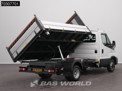 Iveco Daily 35C21 3.0L Automaat Driezijdige Kipper 210PK 3,5t Trekgewicht Dubbellucht ACC LED Camera CarPlay Euro6 Tipper Benne Kieper Airco 7