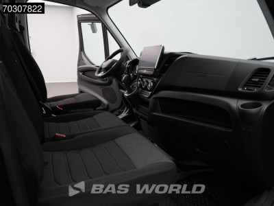 Iveco Daily 35C21 3.0L Automaat Dubbellucht 210PK Open Laadbak ACC LED Airco Camera CarPlay Parkeersensoren Stoelverwarming 3,5t Trekgewicht Euro6 Pritsche Pickup Open Box Airco 12