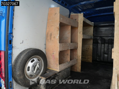 Iveco Daily 35C21 3.0L Automaat Dubbellucht 3,5t Trekhaak 210PK L2H2 LED ACC Navi Airco Camera Euro6 L2 Airco Trekhaak 10