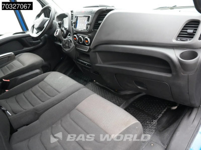 Iveco Daily 35C21 3.0L Automaat Dubbellucht 3,5t Trekhaak 210PK L2H2 LED ACC Navi Airco Camera Euro6 L2 Airco Trekhaak 12