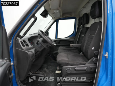 Iveco Daily 35C21 3.0L Automaat Dubbellucht 3,5t Trekhaak 210PK L2H2 LED ACC Navi Airco Camera Euro6 L2 Airco Trekhaak 13