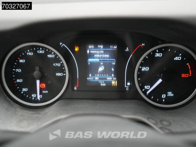 Iveco Daily 35C21 3.0L Automaat Dubbellucht 3,5t Trekhaak 210PK L2H2 LED ACC Navi Airco Camera Euro6 L2 Airco Trekhaak 20