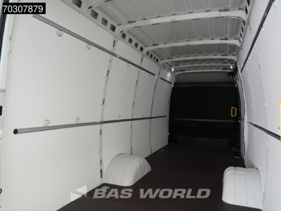 Iveco Daily 35C21 3.0L Automaat Dubbellucht L3H2 LED ACC Airco Camera CarPlay Parkeersensoren Stoelverwarming 3,5t Trekgewicht Euro6 L3 Airco foto 11