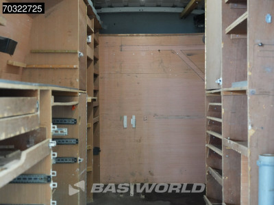 Iveco Daily 35S14 Automaat L2H2 3,5t Trekhaak Airco Cruise Werkplaatsinrichting Euro6 L2 Airco Trekhaak Cruise control 13