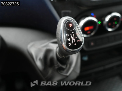 Iveco Daily 35S14 Automaat L2H2 3,5t Trekhaak Airco Cruise Werkplaatsinrichting Euro6 L2 Airco Trekhaak Cruise control 18