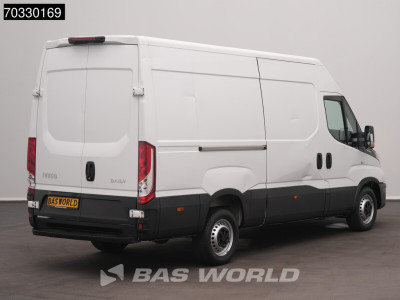 Iveco Daily 35S14 Automaat L2H2 Airco Cruise Camera 3,5t Trekgewicht Euro6 L2 Airco Cruise control 2
