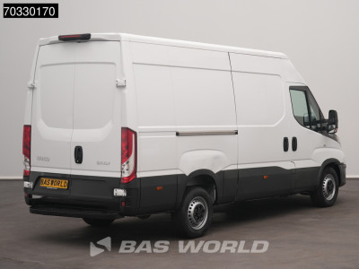 Iveco Daily 35S14 Automaat L2H2 Airco Cruise Camera 3,5t Trekgewicht Euro6 L2 Airco Cruise control foto 2