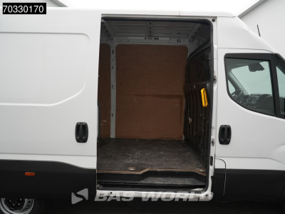 Iveco Daily 35S14 Automaat L2H2 Airco Cruise Camera 3,5t Trekgewicht Euro6 L2 Airco Cruise control foto 9
