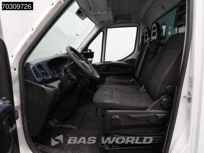Iveco Daily 35S14 DAMAGE/SCHADE! Automaat Koelwagen Carrier Pulsar Airco Cruise Camera Euro6 Koel Koeler Bakwagen Gekoeld Kühl Kühler Kühlwagen Kühlkoffer Koffer Airco Cruise control foto 16