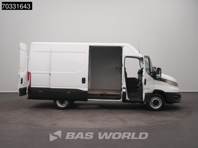 Iveco Daily 35S14 L2H2 Airco Cruise 3500kg trekgewicht 3520L Airco Cruise control foto 10