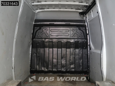 Iveco Daily 35S14 L2H2 Airco Cruise 3500kg trekgewicht 3520L Airco Cruise control foto 8