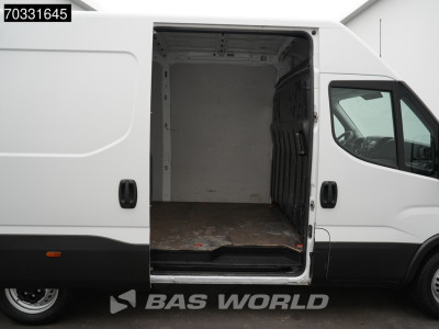 Iveco Daily 35S14 L2H2 Airco Cruise 3500kg trekgewicht Euro6 3520L Airco Cruise control foto 10