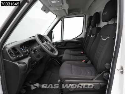 Iveco Daily 35S14 L2H2 Airco Cruise 3500kg trekgewicht Euro6 3520L Airco Cruise control foto 13