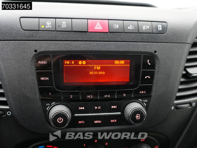 Iveco Daily 35S14 L2H2 Airco Cruise 3500kg trekgewicht Euro6 3520L Airco Cruise control foto 15