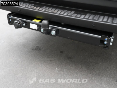Iveco Daily 35S16 3.0L Automaat L2H2 180PK ACC Airco Camera CarPlay Parkeersensoren Stoelverwarming Euro6 L2 Airco Trekhaak foto 13
