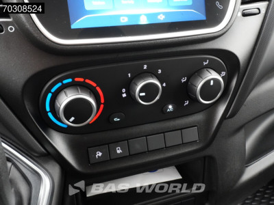 Iveco Daily 35S16 3.0L Automaat L2H2 180PK ACC Airco Camera CarPlay Parkeersensoren Stoelverwarming Euro6 L2 Airco Trekhaak foto 19