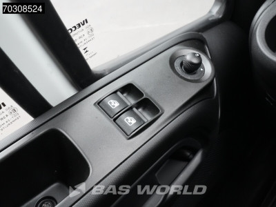 Iveco Daily 35S16 3.0L Automaat L2H2 180PK ACC Airco Camera CarPlay Parkeersensoren Stoelverwarming Euro6 L2 Airco Trekhaak foto 21