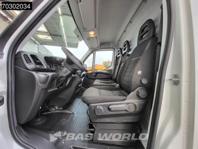 Iveco Daily 35S16 3.0L Automaat L3H2 3,5t Trekhaak 160PK Airco Cruise Euro6 L3 Airco Trekhaak Cruise control foto 11